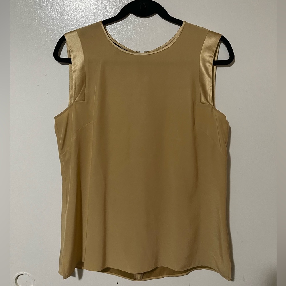 Lafayette 148 beige gold blouse 100% silk